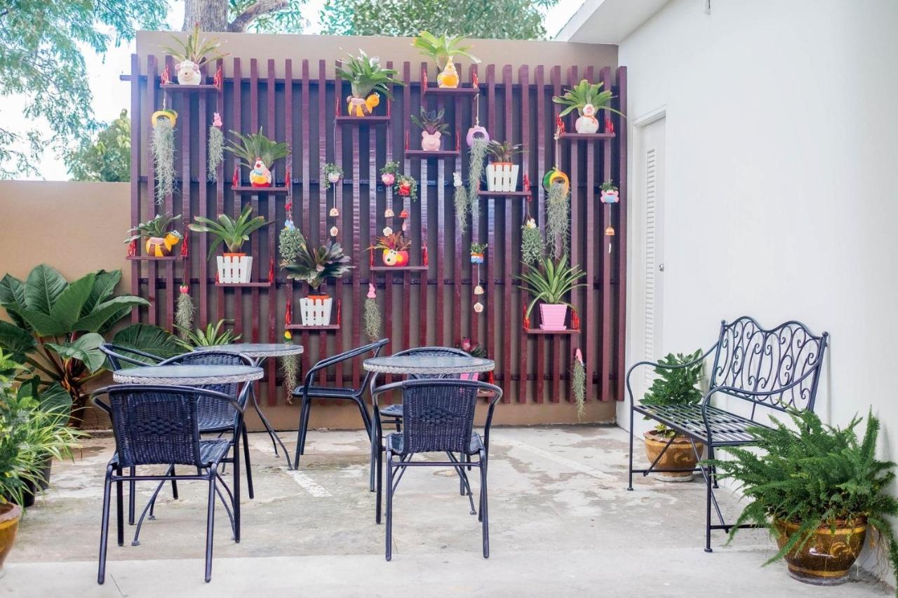 The Topaz Residence Phuket Town Εξωτερικό φωτογραφία