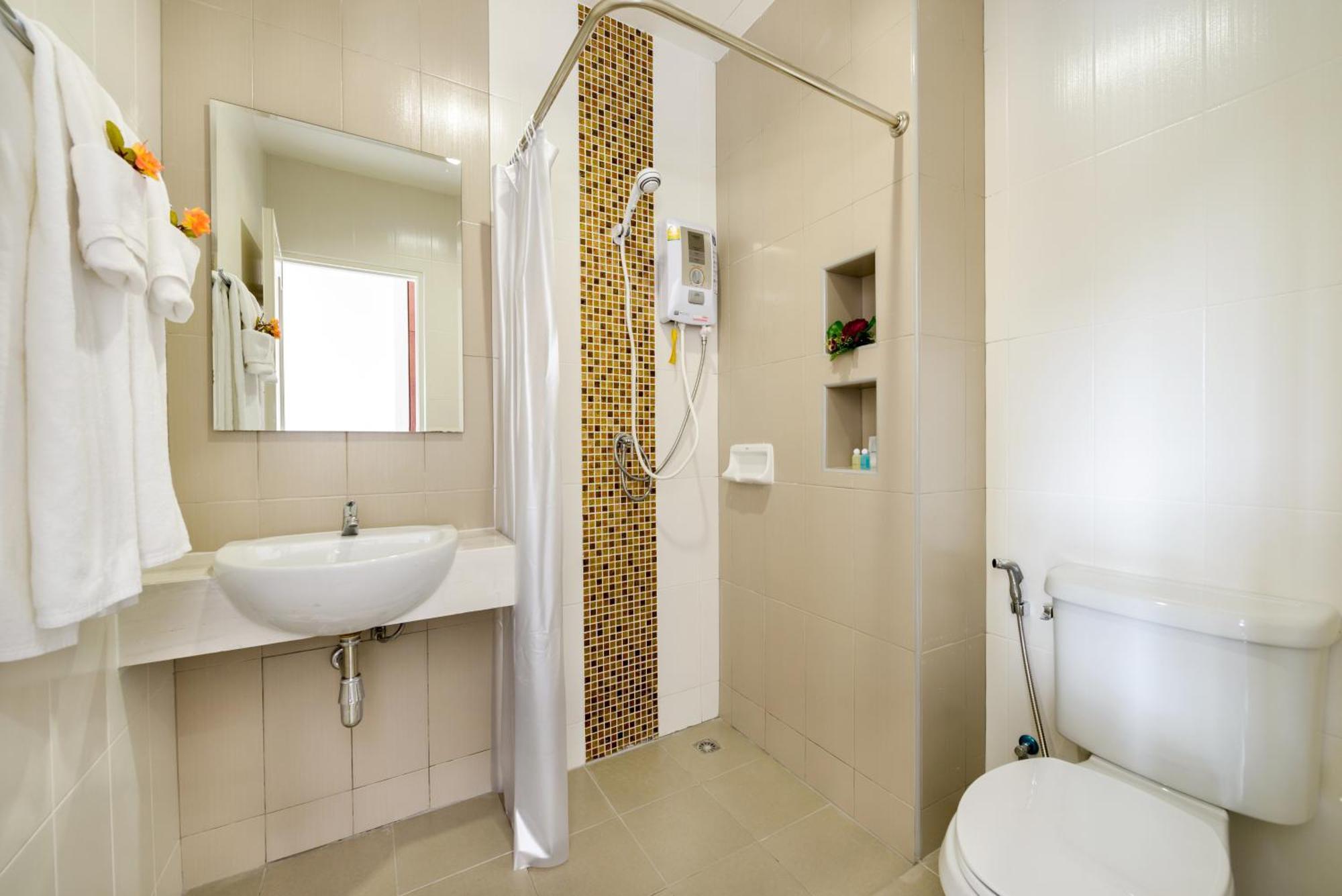 The Topaz Residence Phuket Town Εξωτερικό φωτογραφία